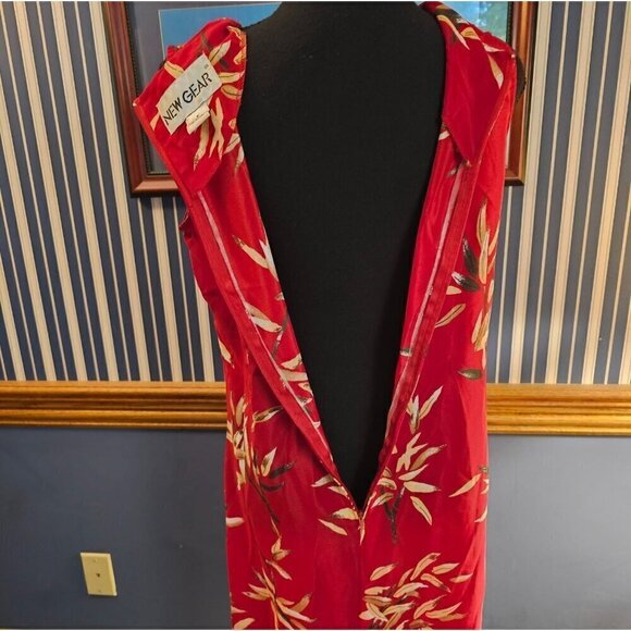 New Gear Red Hawanian Floral Sleeveless Loose Unlined Summer Dress Size Small - Picture 3 of 4